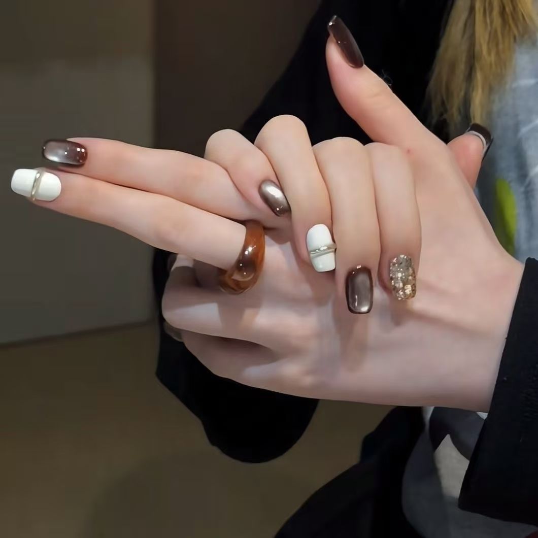 Nail Art Full Cat Eye - เล็บปลอมทำมือ 10 ชิ้น สีน้ำตาลลายตาแมว สีขาวนม สำหรับผู้หญิงและเด็กผู้หญิง
