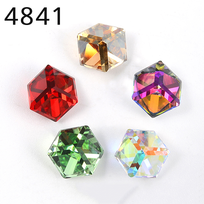 Rhinestone Nail Gem - (1 ชิ้น) 4841 Cube แฟนซีหินคริสตัลต้นฉบับจากออสเตรีย Rhinestone