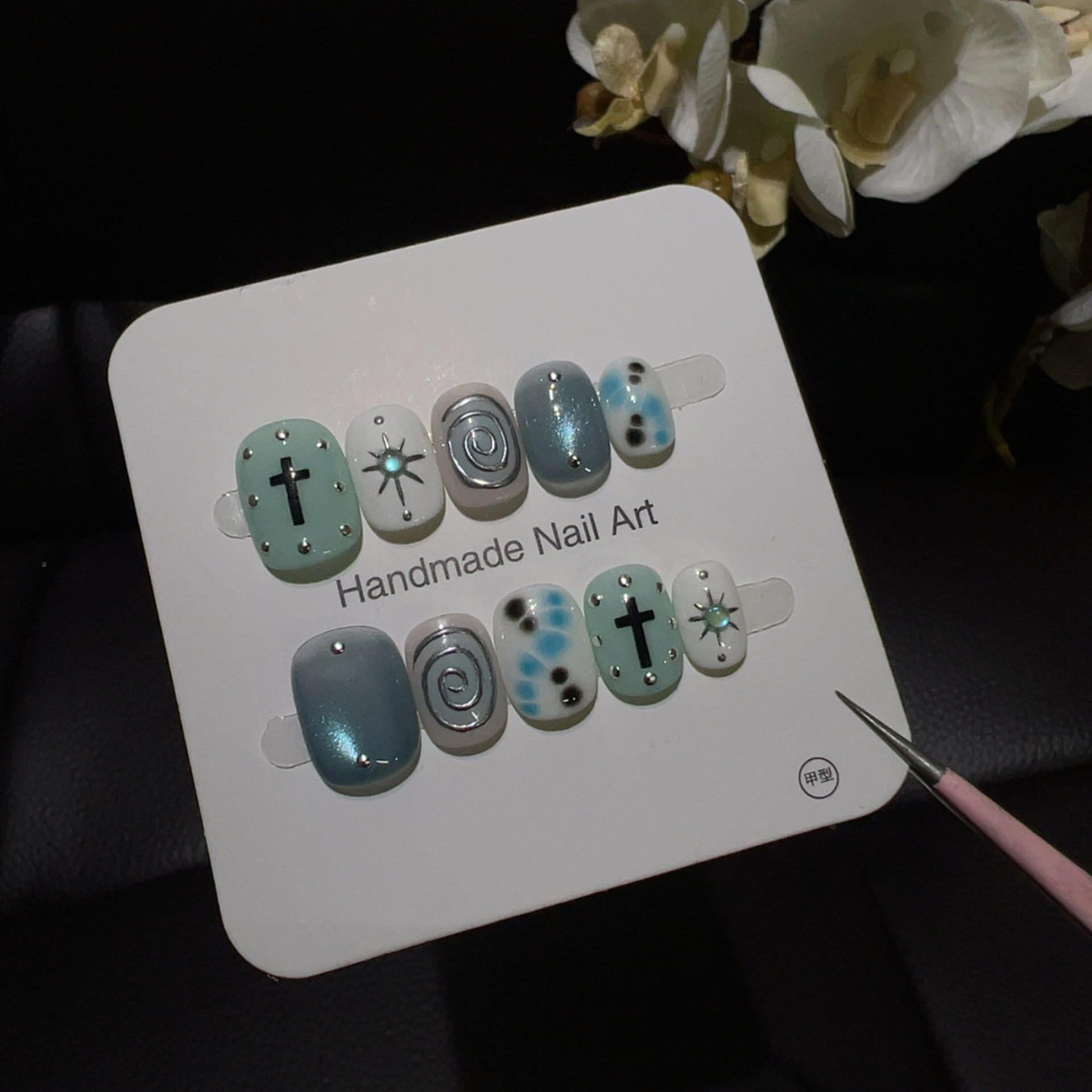 10 ชิ้น เล็บปลอมทรงกลมสั้นสไตล - Nail Art Full Cat Eye บทวิจารณ์และราคา