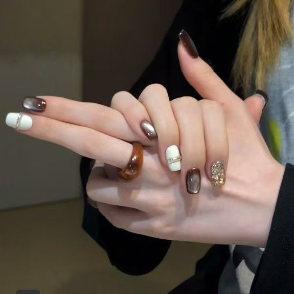 เล็บปลอมทำมือ 10 ชิ้น สีน้ำตาล - Nail Art Full Cat Eye บทวิจารณ์และราคา